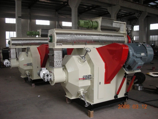 Powder Straw Environment 500 - 800 Kg/h Sawdust Biomass Pellet Machine HKJ35J