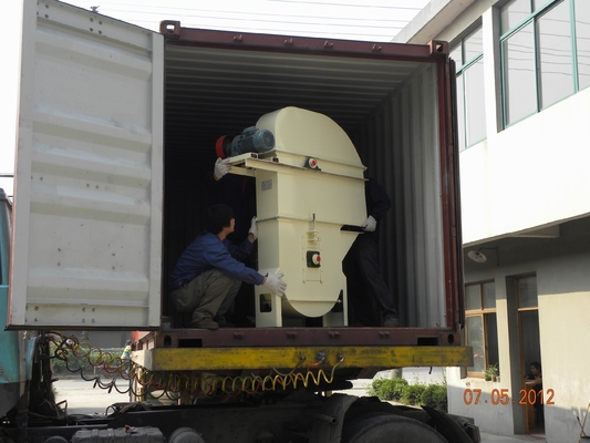 20 - 25 t/h Transport Grain Belt Bucket Elevator Machine With Venting Port TDTG36/18